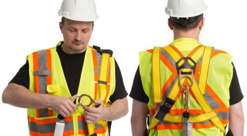 Corso di addestramento pratico per l'utilizzo di attrezzature (muletto, PLE, Carrelli, Gru, PLE) e DPI di terza categoria